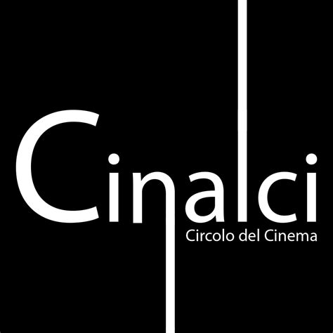 www.cinemacrotone.com